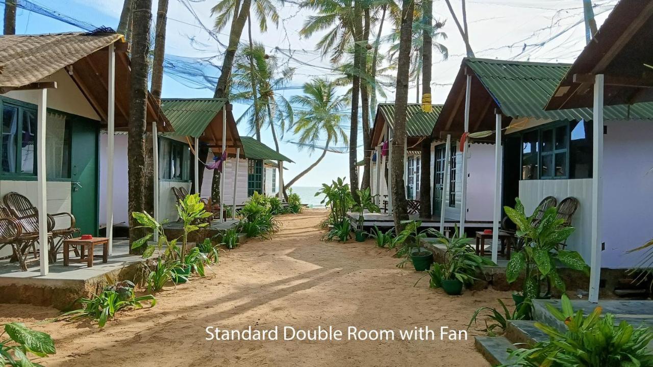 The Nest Palolem Bed & Breakfast คานาโคนา ภายนอก รูปภาพ